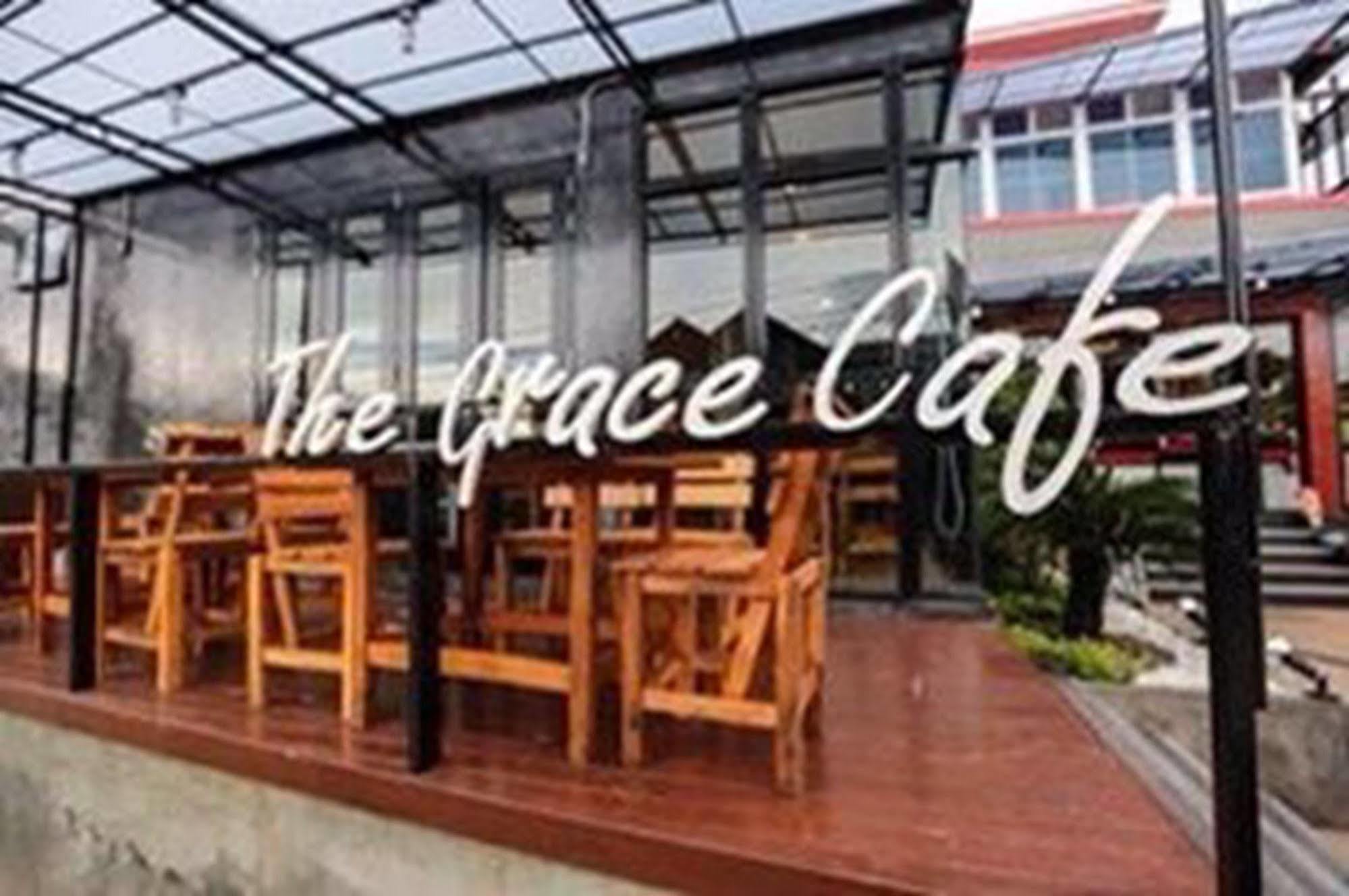 The Grace Hotel กาฬสินธุ์ ภายนอก รูปภาพ
